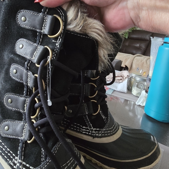Women's Black Fur-Lined Winter Boots See Photos For Call Out - Picture 4 of 5